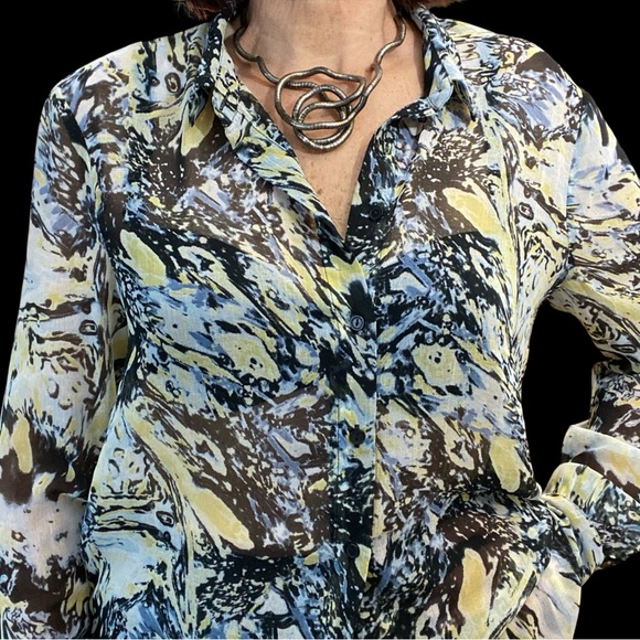 Elegant Blue, Yellow and Black Abstract Print Button Down Shirt EUC MEDIUM - Picture 2 of 11